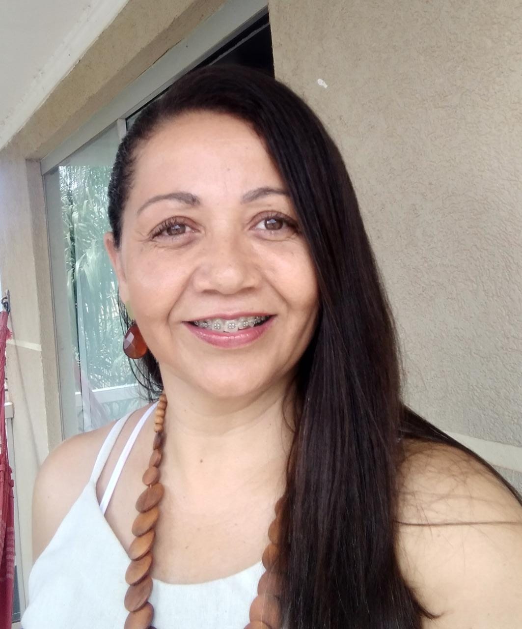 Profª. Drª. Verônica Aparecida Pereira – UFGD